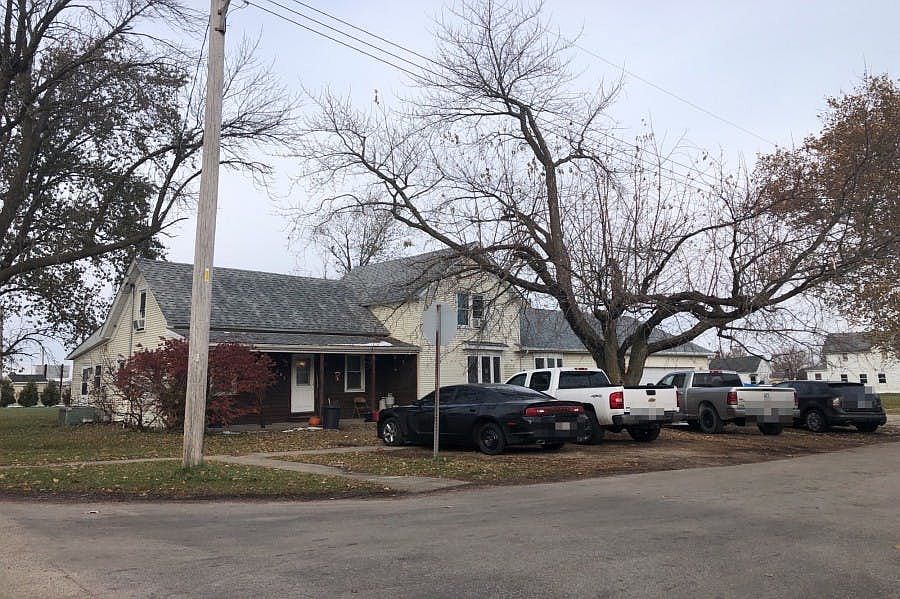 201 N 3rd St, Martinton, IL 60951 Zillow