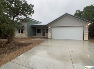 1296 Canyon Shrs, Canyon Lake, TX 78133