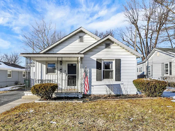 26 Highland Ave, Franklin, IN 46131