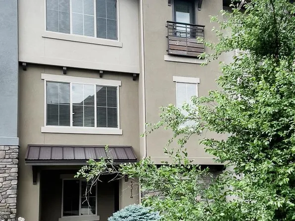 3314 E Front Runner Ln, Boise, ID 83716