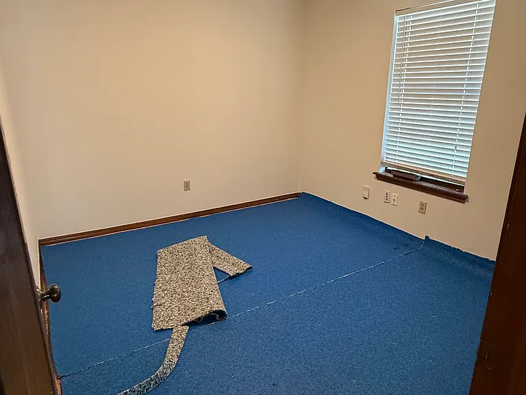 1528 Simon Ave — Photo 13