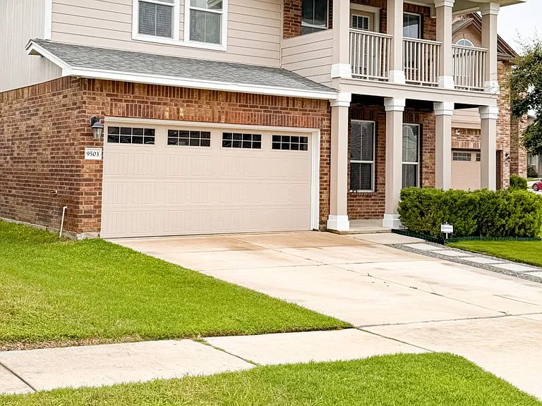 9503 Adeel Dr — Photo 1