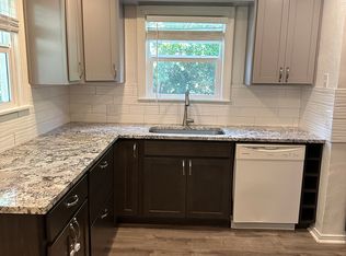 3902 Stadium Dr, Fort Worth, TX 76109