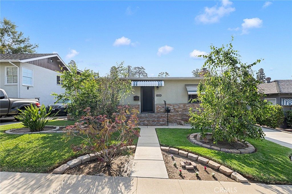 【匿名配送】HOUSES AND GARDENS IN CALIFORNIA 5812 Lindley Ave, Encino, CA 91316 | Zillow