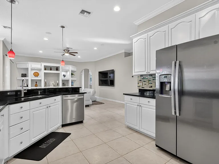 1500 Firethorn Dr — Photo 42