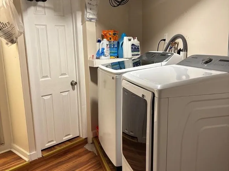 9 Cottage Ln — Photo 9