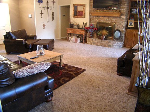 4th image of 4 Heritage Ct