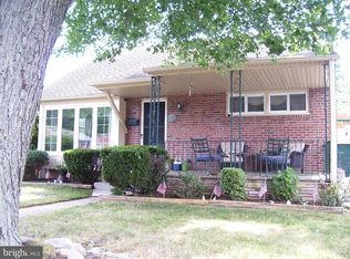 301 Ogden Pl, Springfield, PA 19064