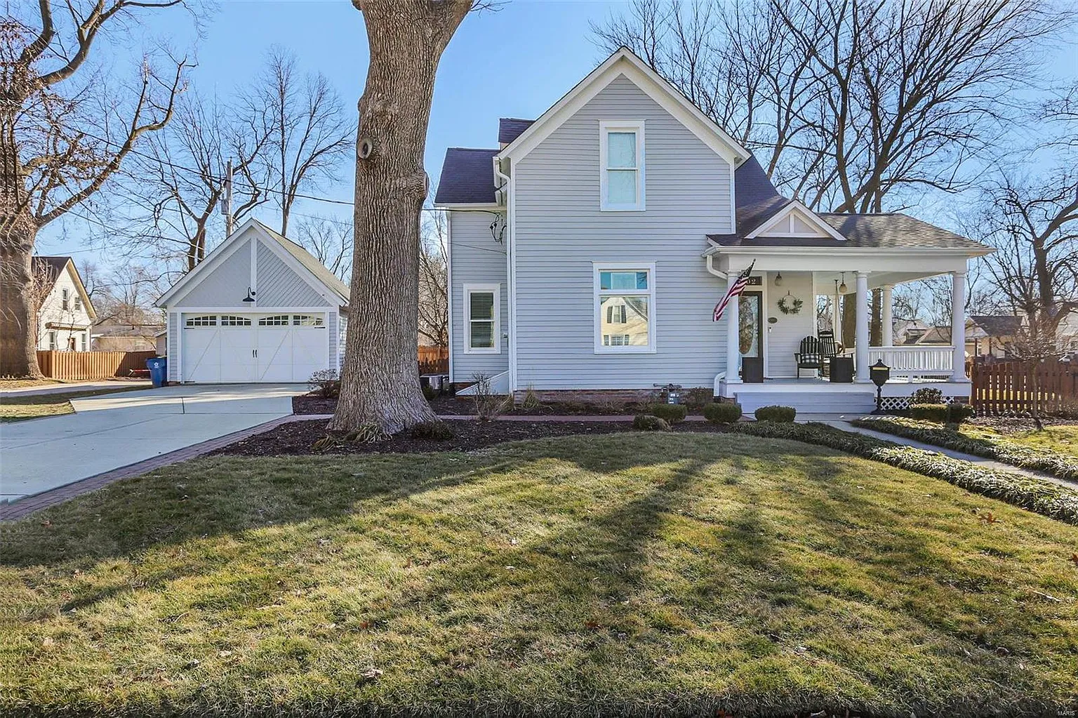 302 Jefferson Rd photo 1