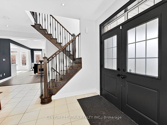 3rd image of 29 Rothwell St