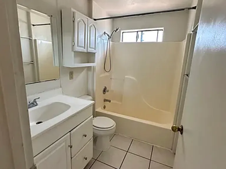940 N Palo Verde Blvd #11 — Photo 5