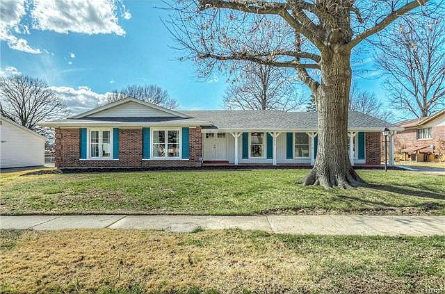 1st image of 12625 Sandalwood Dr