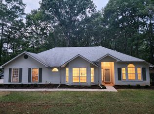 119 Coggins Corner Dr, Newnan, GA 30265