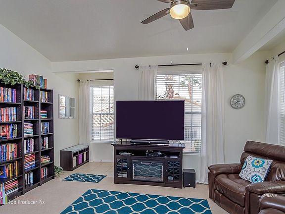 4th image of 925 Mesa Blvd