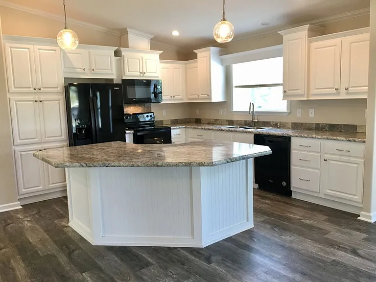 146 Highland Dr #938 — Photo 2