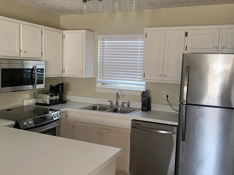 20312 Front Beach Rd #C — Photo 6