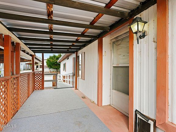 5th image of 1130 N Wenas Rd Unit 13