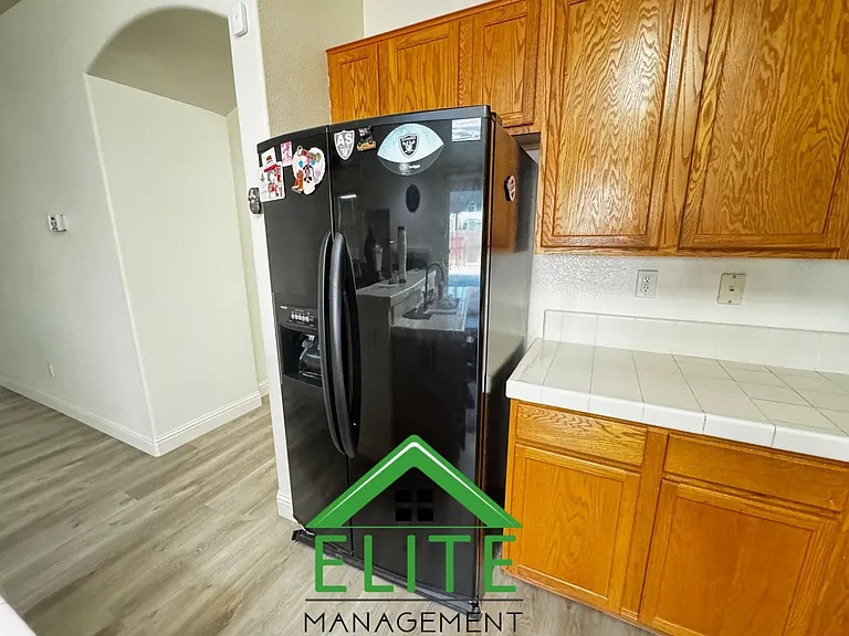 9009 Tillander Way — Photo 13