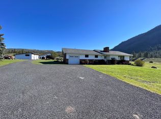 15966 S Highway 21, Republic, WA 99166