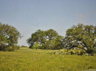 County Road 2615, Devine, TX 78016