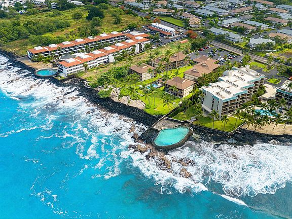 3rd image of 75-6100 Alii Dr APT C21