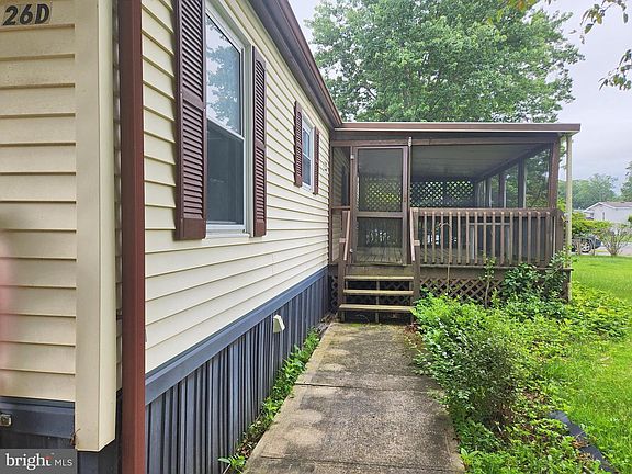 3rd image of 26 Tara Dr