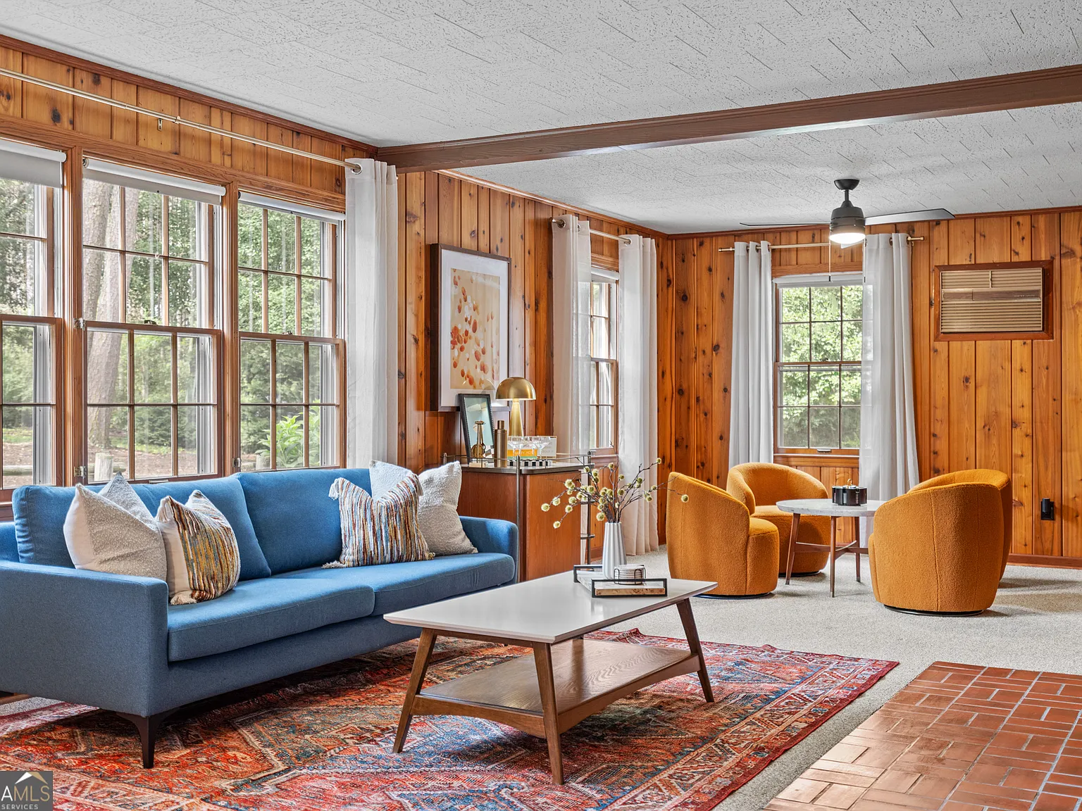 5 bed, 3.0 bath, $8,422 — Photo 1