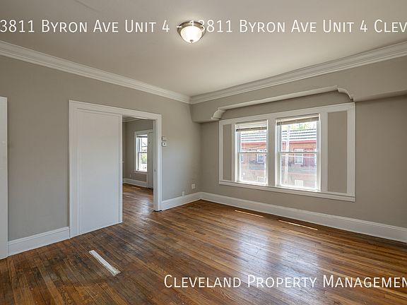 4th image of 13811 Byron Ave APT 4