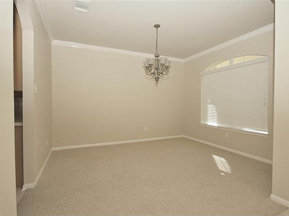 DINNING ROOM