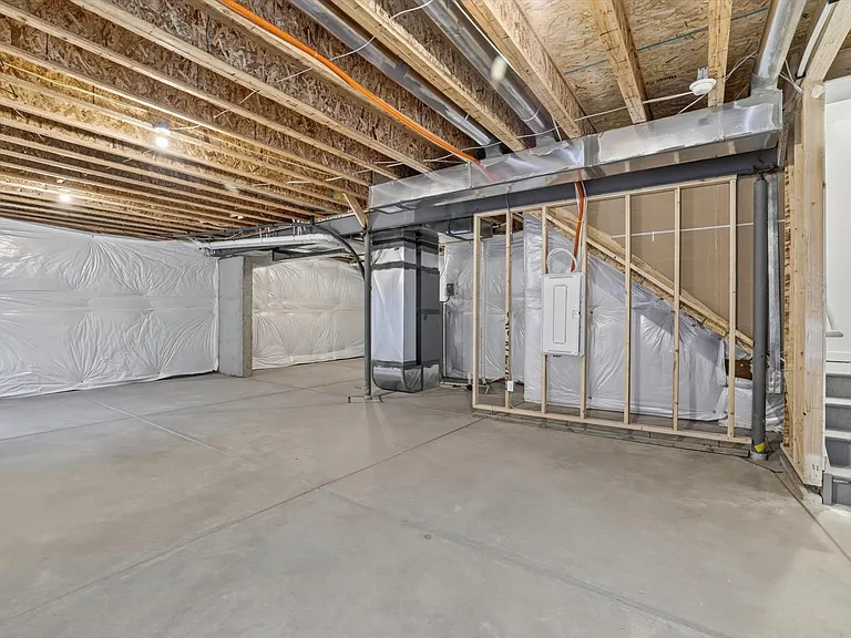 10967 Olathe St — Photo 22