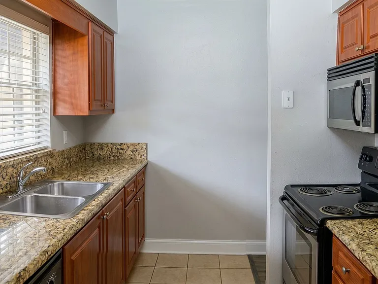 120 S Church Ave #201 — Photo 14