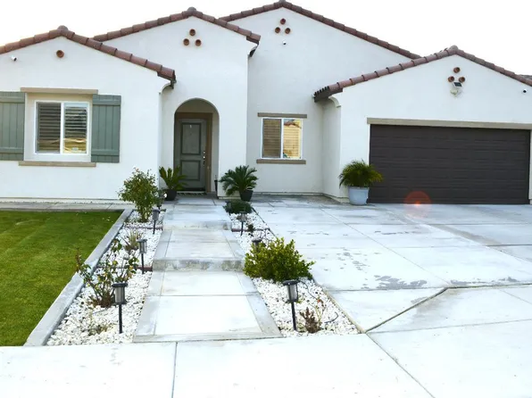 7311 Koyuk River St, Bakersfield, CA 93311