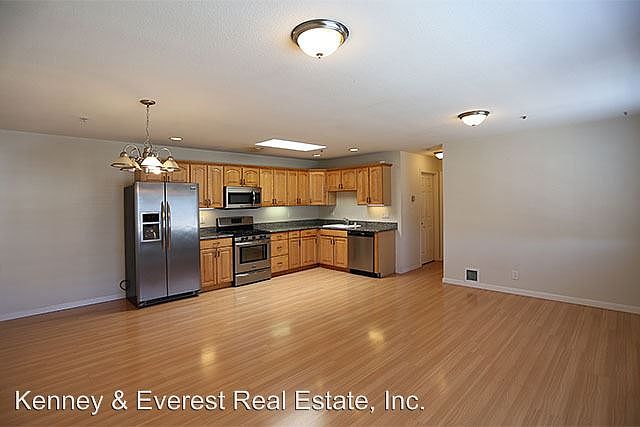 1st image of 3259 San Jose Ave #0