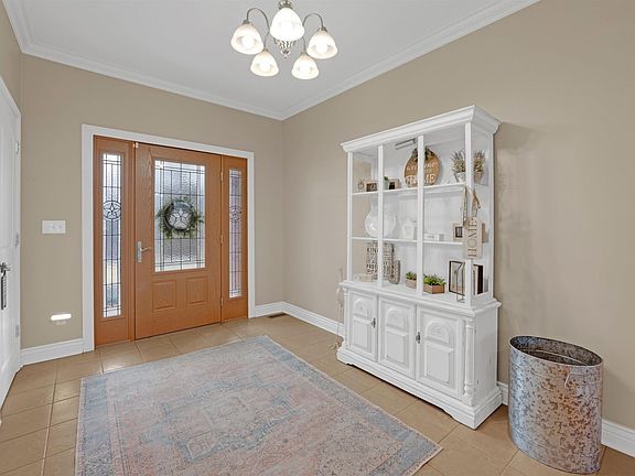 5th image of 6180 McVey Rd