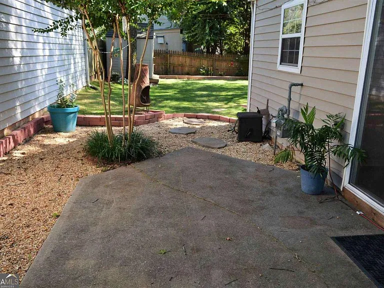 2741 Saint Charles Ln NW — Photo 25