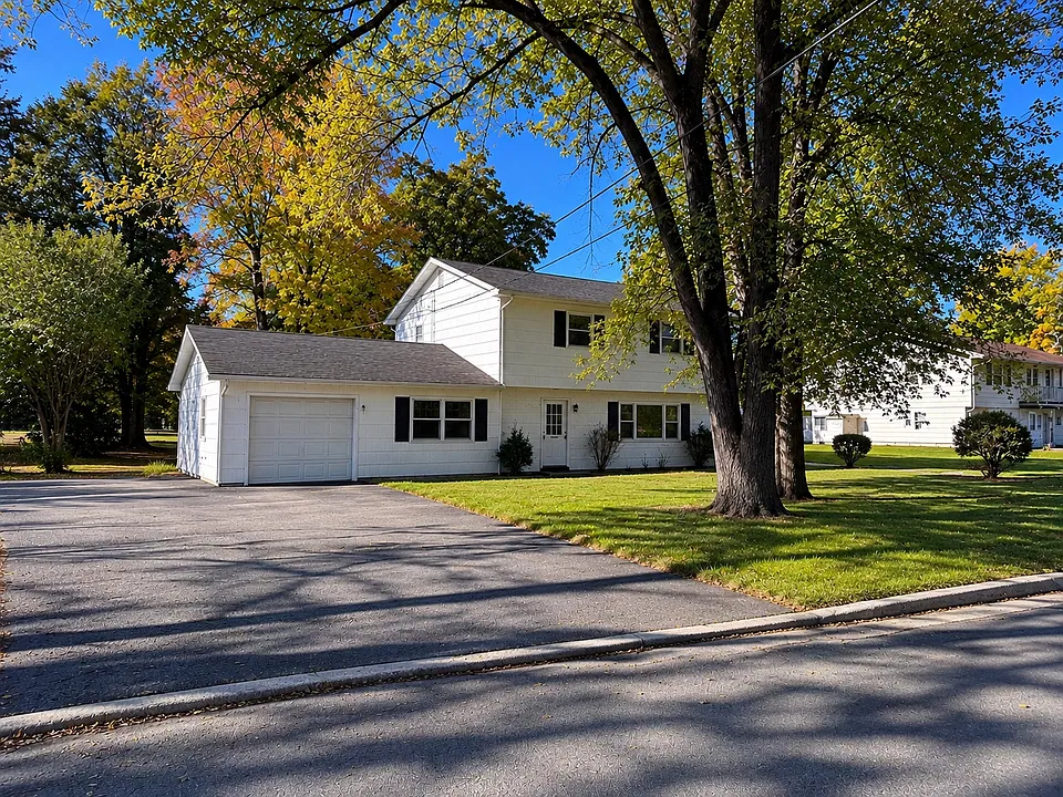 4 Arthur Rd