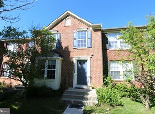 11321 Amberlea Farm Dr, Gaithersburg, MD 20878
