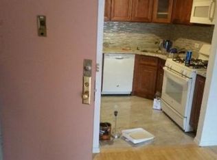 21149 Jamaica Ave #2ND, Queens Village, NY 11428