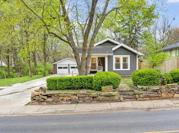 405 S College Ave, Fayetteville, AR 72701