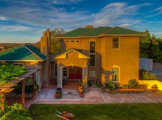 910 Ironshoe Rd, Las Cruces, NM 88007