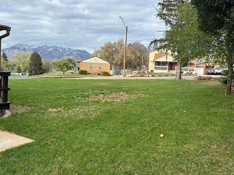 403 Highlight Dr — Photo 24