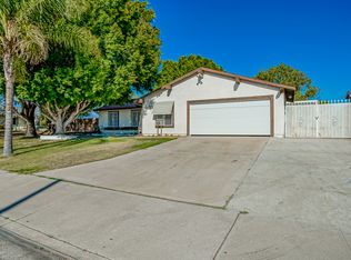 1103 S Larch Ave, Bloomington, CA 92316