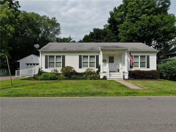 27 Prince Street, Red Hook, NY 12571