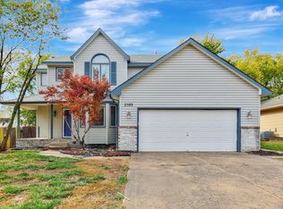2503 N Button Bush Cir, Derby, KS 67037