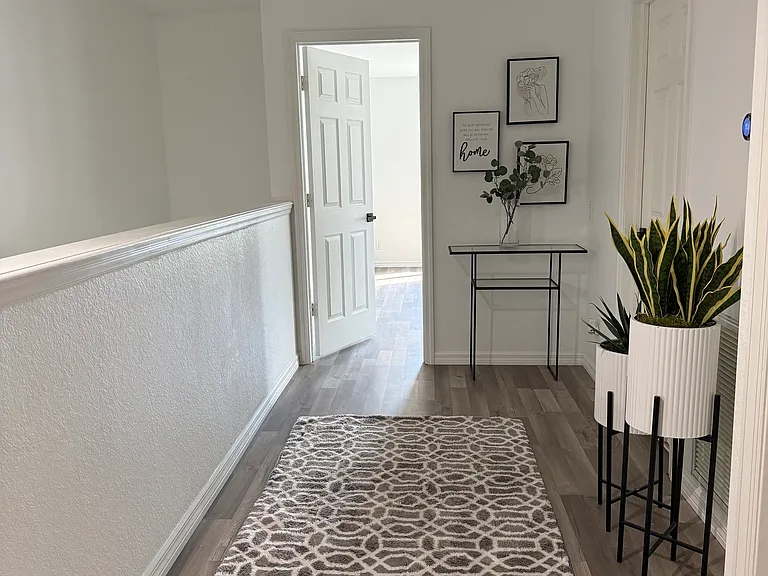 8867 Falcon Pointe Loop — Photo 36