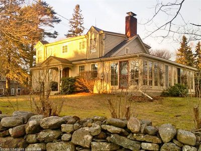 486 Ash Point Dr, Owls Head, ME, 04854