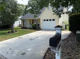 325 S Sandy Brook Way, Simpsonville, SC 29680