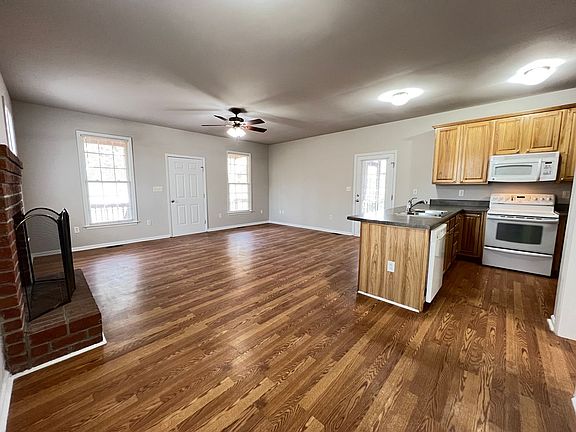 5th image of 104 Quail Springs Ct