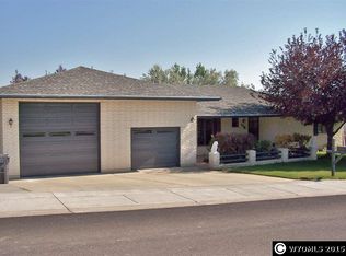 175 Clear View Dr, Green River, WY 82935