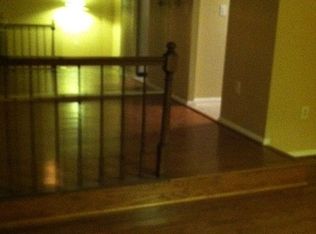 9041 Centerway Rd, Gaithersburg, MD 20879